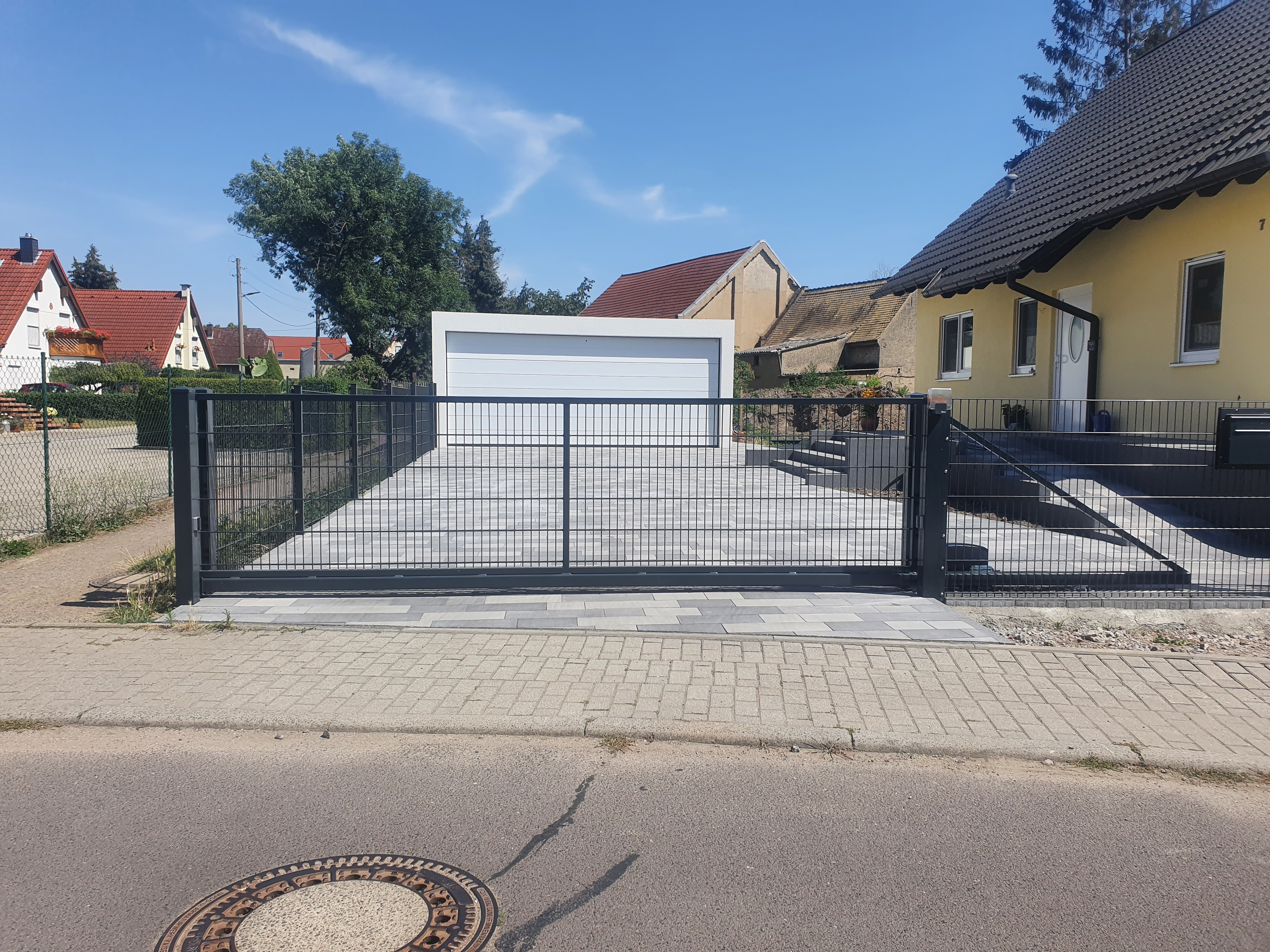 Doppelstabmatten-Zaun 02 – Doppelstabmatten, Doppelstabmatten – Maßanfertigung nach Maß