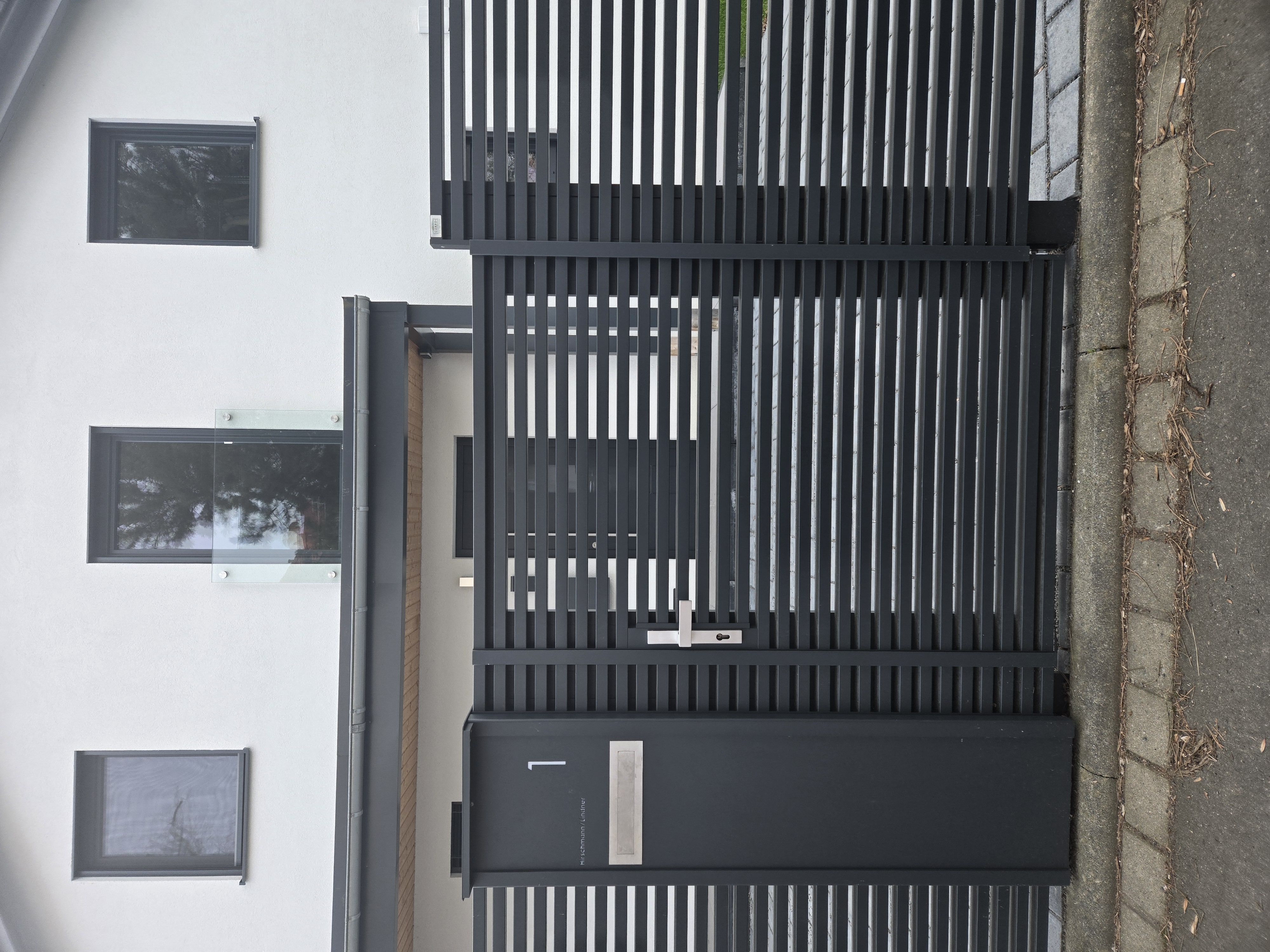 Moderne Zaunanlage 40 – Aluminium & Stahl, Modern – Maßanfertigung nach Maß